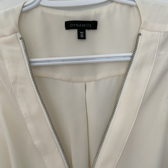 White / cream shirt with zipper from Dynamite size S / small - Picture 2 of 3